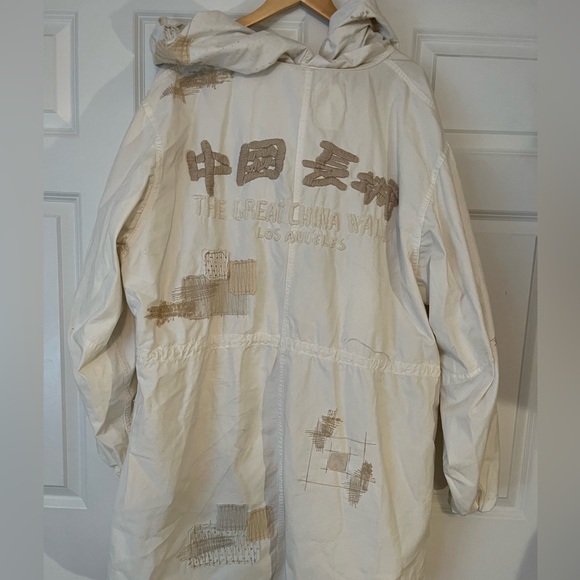 ❤️The Great China Wall Parka in Snow Leopard Size Large. Unisex. Amazing!!❤️